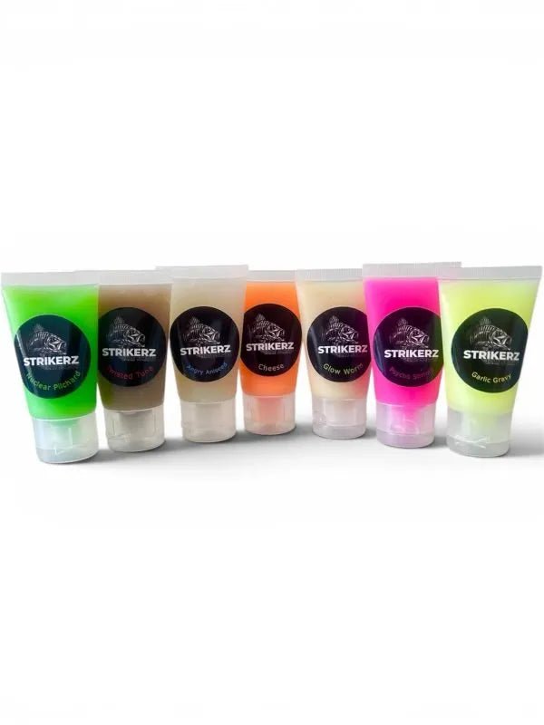 Strikerz Scents - Flicking The Plastics