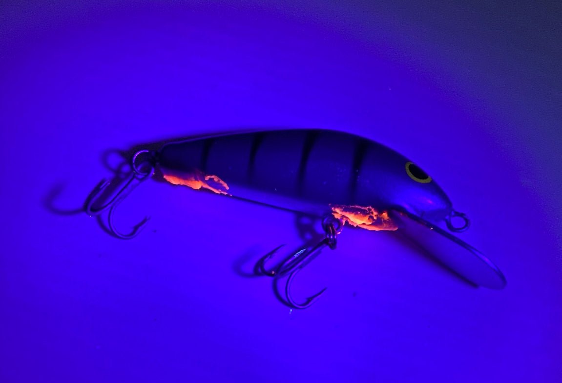 SAX SCENT UV Hotspot Pink 30ml - Flicking The Plastics